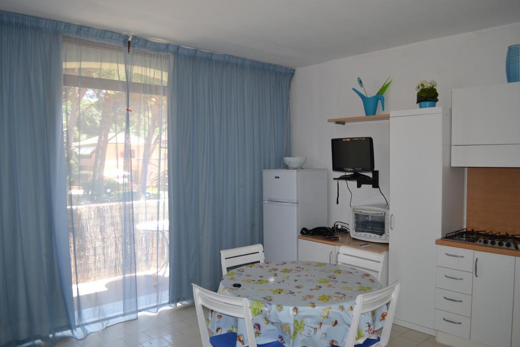Terrazza Su Naregno Appartement Capoliveri  Buitenkant foto