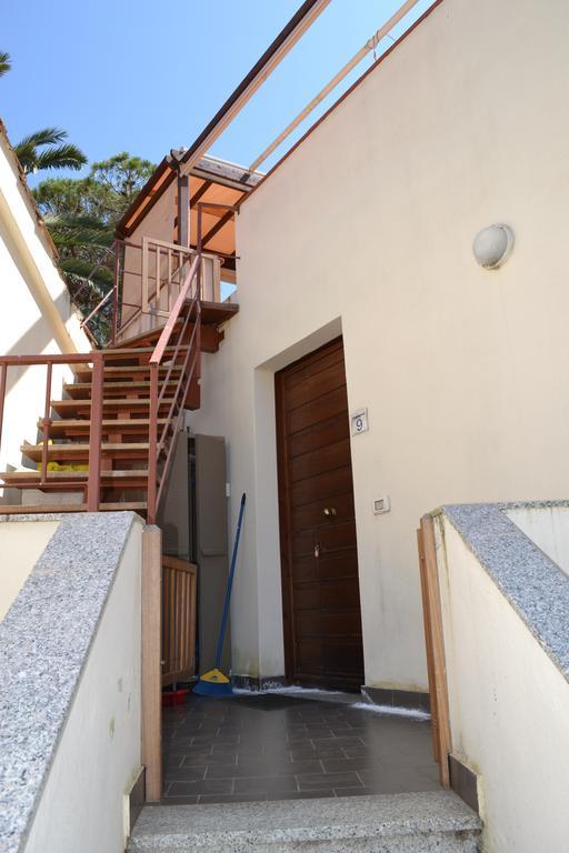 Terrazza Su Naregno Appartement Capoliveri  Buitenkant foto