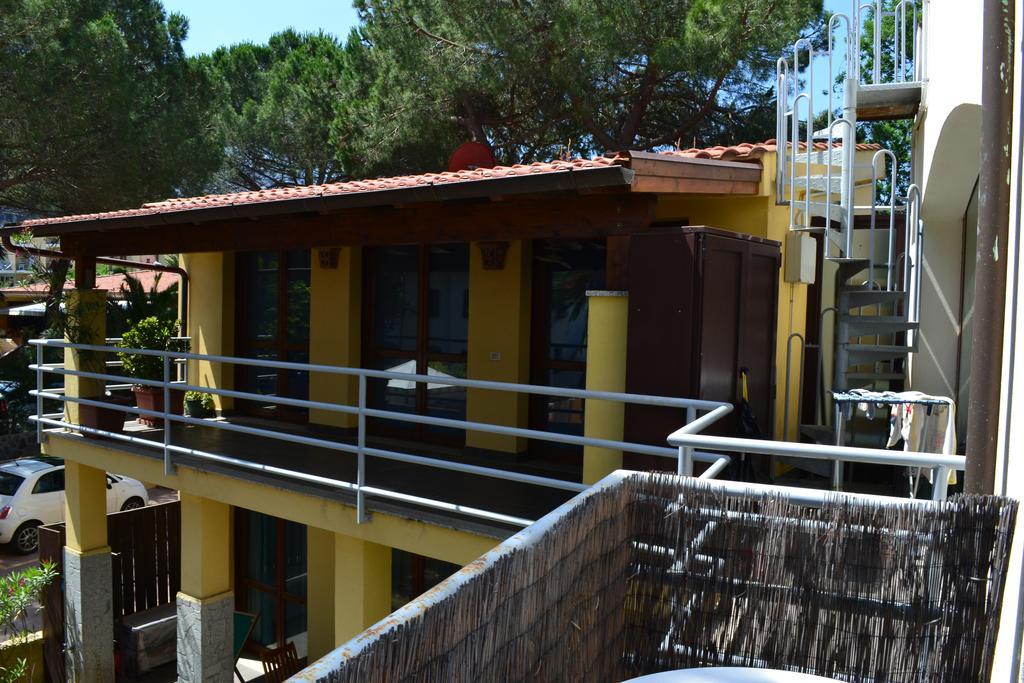 Terrazza Su Naregno Appartement Capoliveri  Buitenkant foto